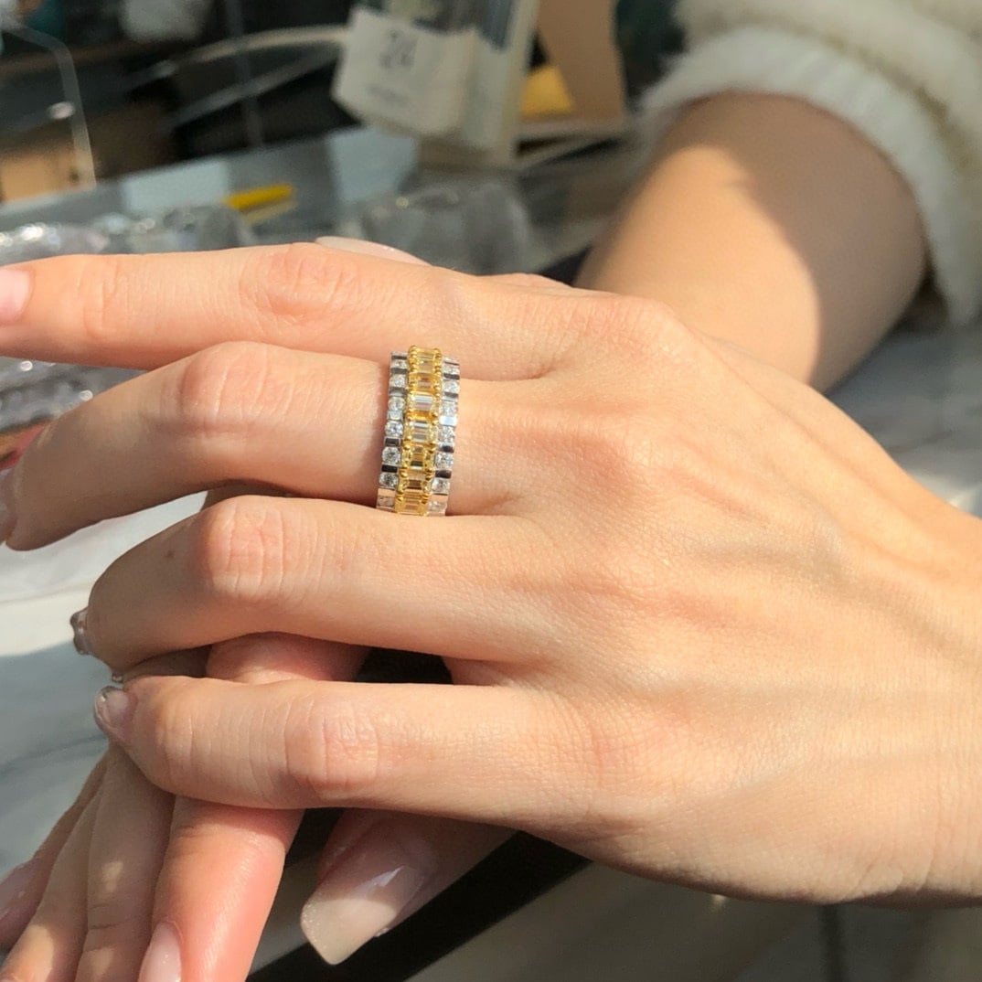 14k Gold 2.53 Ctw Natural Yellow Diamond & Diamond Ring - 9