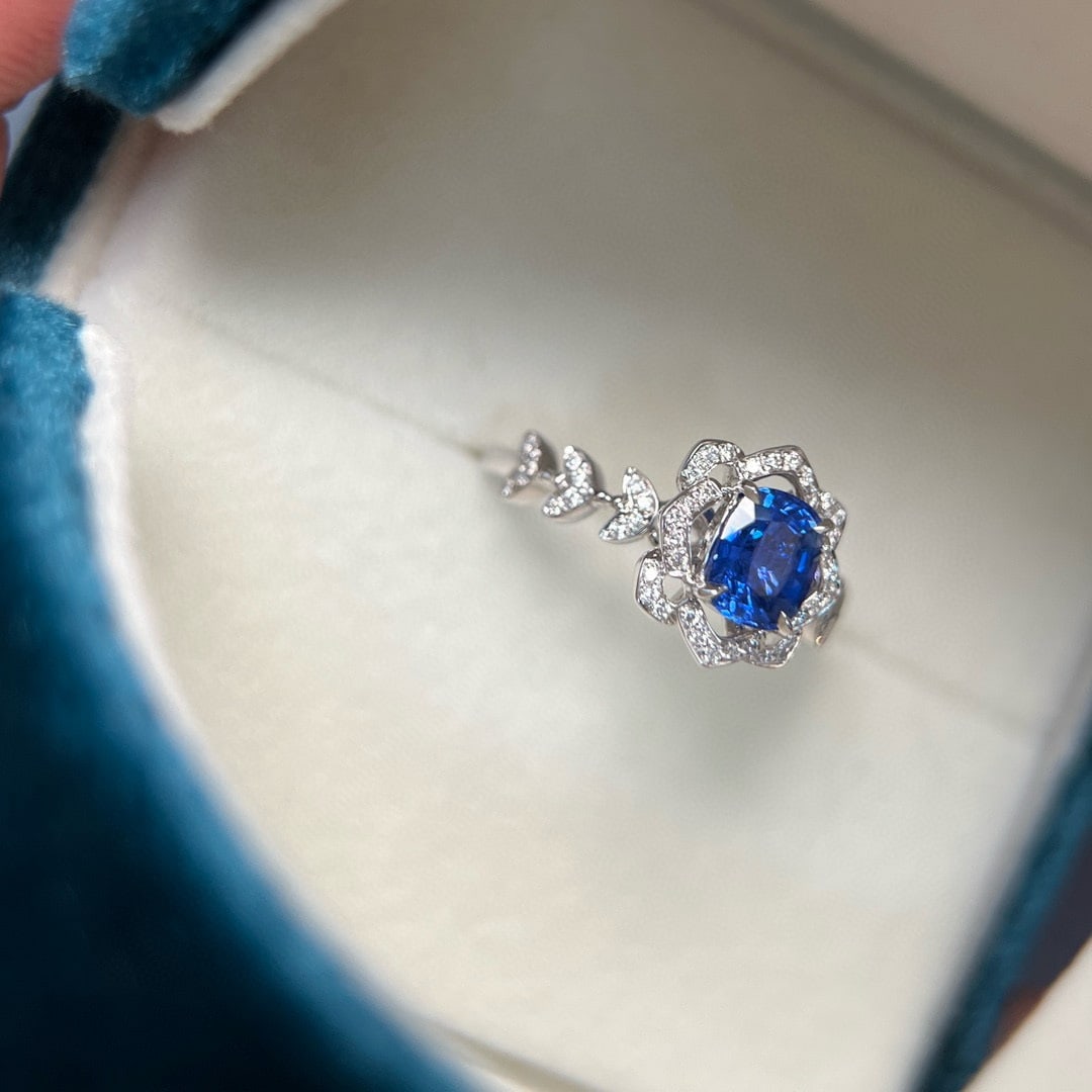 14k Gold 1.10 Ctw Natural Sapphire & Diamond Ring - 3