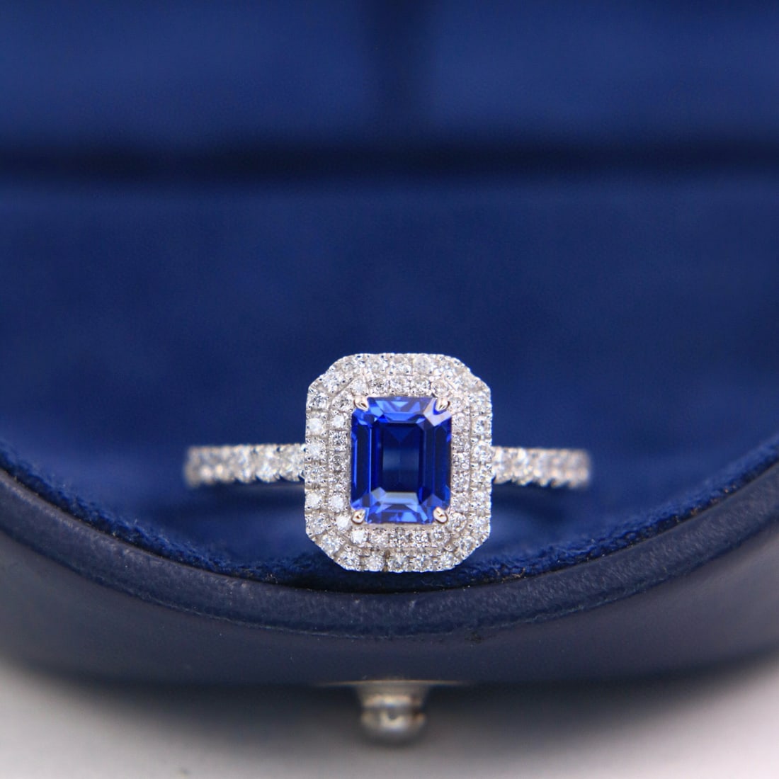 14k Gold 1.39 Ctw Natural Sapphire & Diamond Ring (1 of 6)