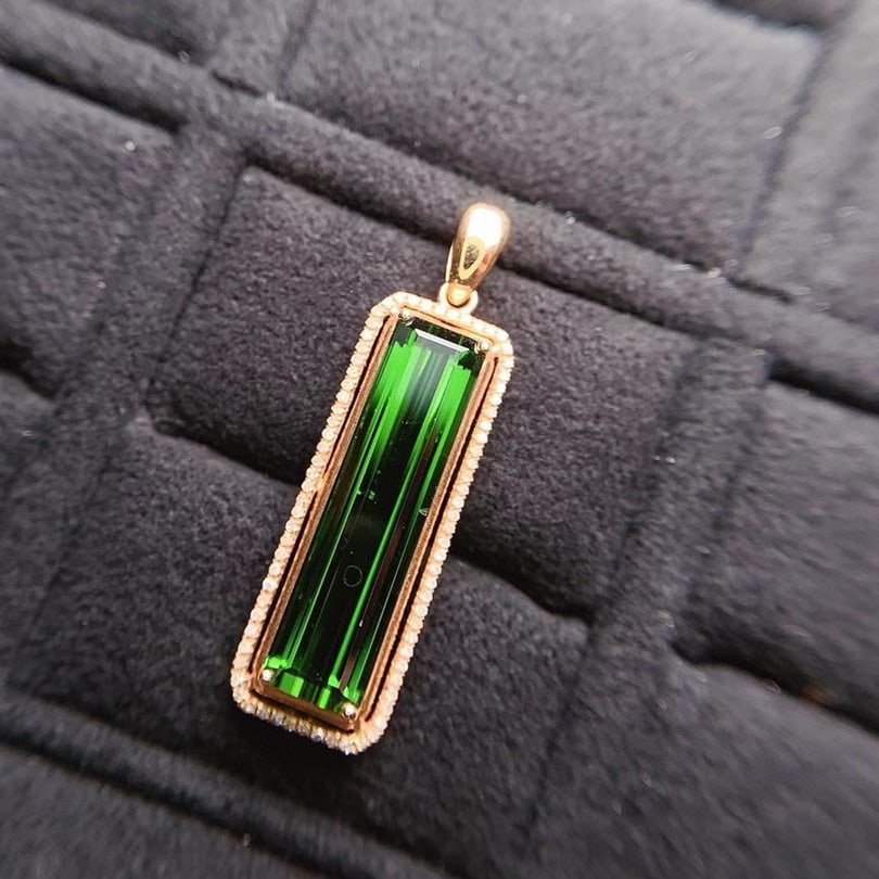 14k Gold 8.88 Ct Natural Tourmaline & Diamond Pendant( Without Chain ) - 2