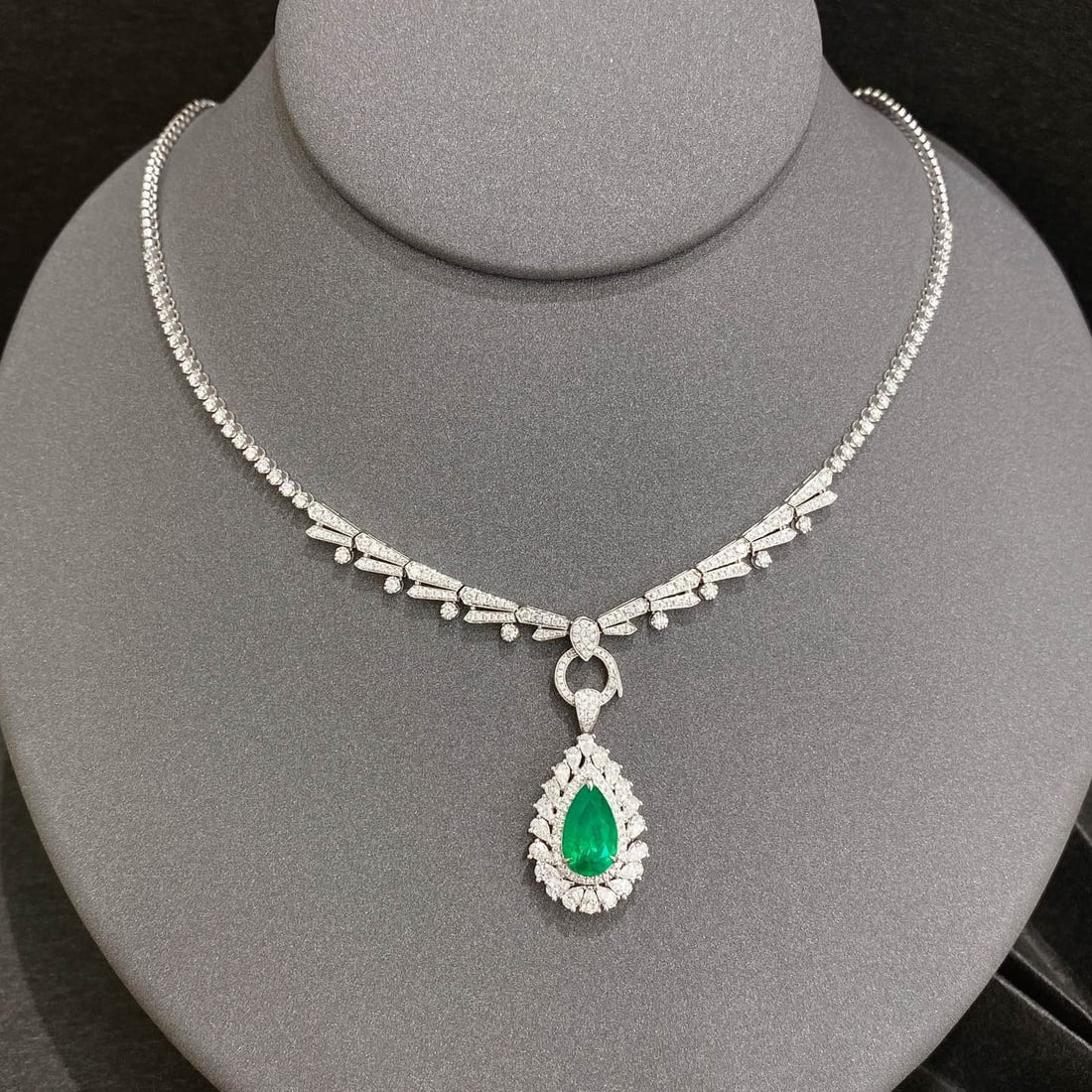 14k Gold 3.36 Ctw Vivid Green Natural Emerald & Diamond Ring/pendant( Without Chain ) - 5