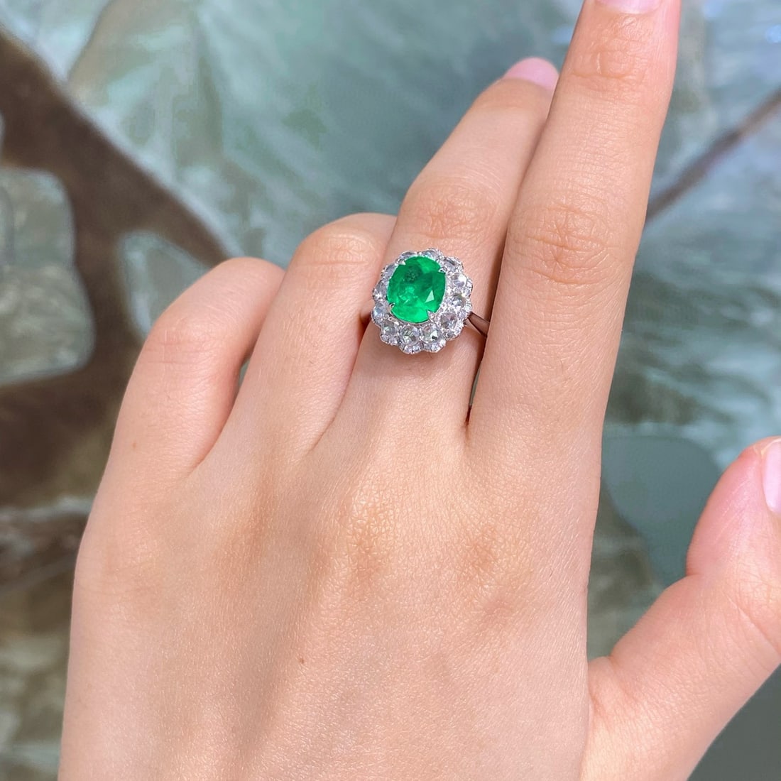 14k Gold 2.62 Ctw Vivid Green Natural Emerald & Diamond Ring - 2