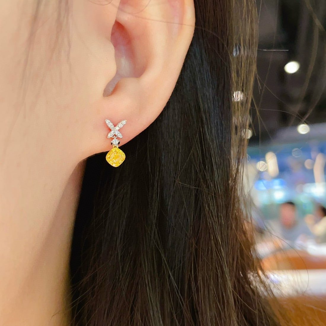 14k Gold 0.40 Ctw Natural Yellow Diamond & Diamond Earrings - 5