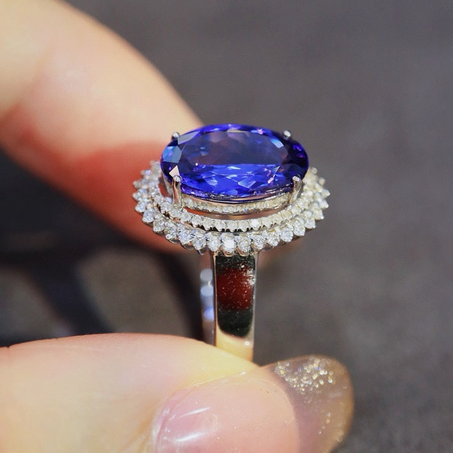 14k Gold 3.53 Ctw Natural Tanzanite & Diamond Ring - 7