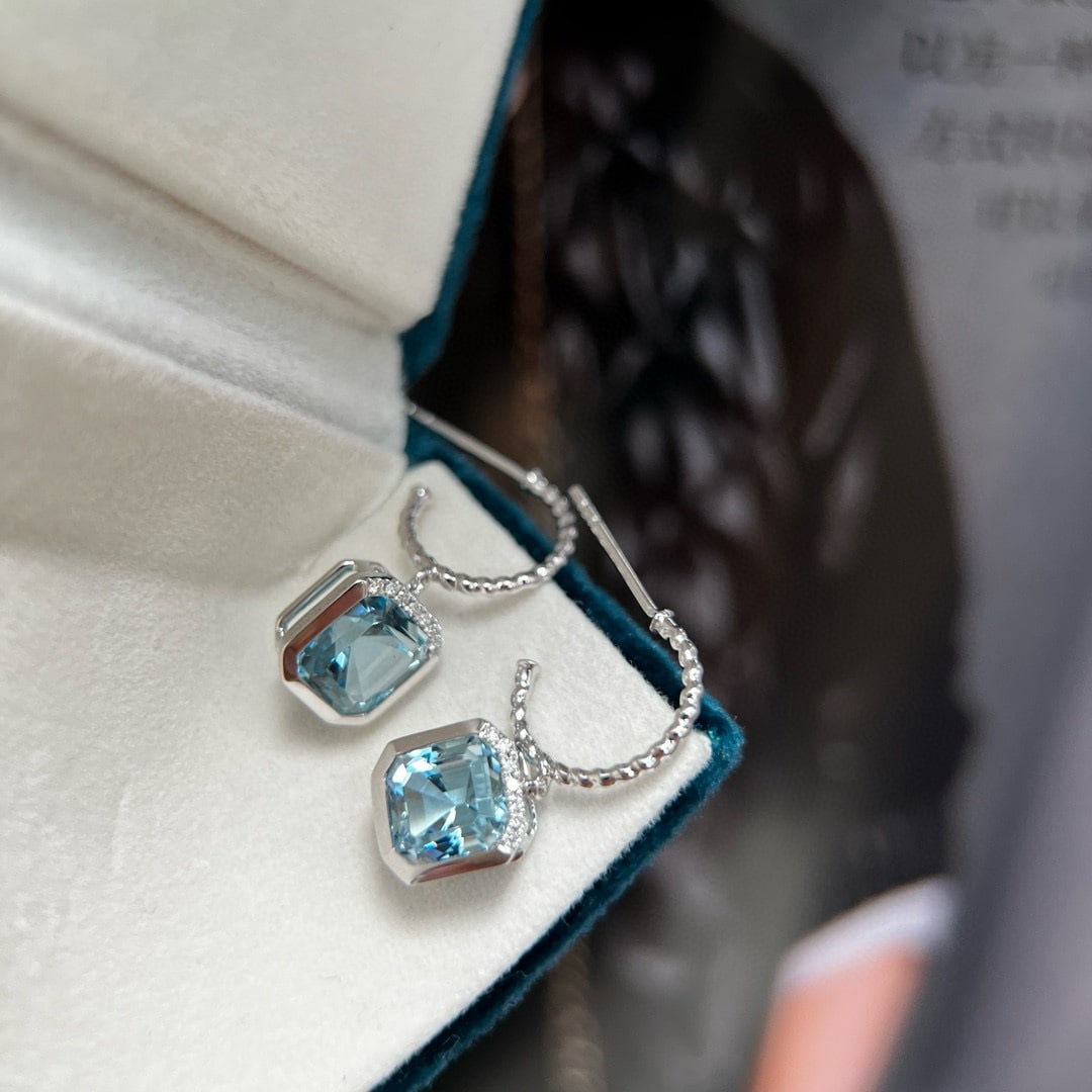 14k Gold 2.55 Ctw Natural Aquamarine & Diamond Earrings - 2