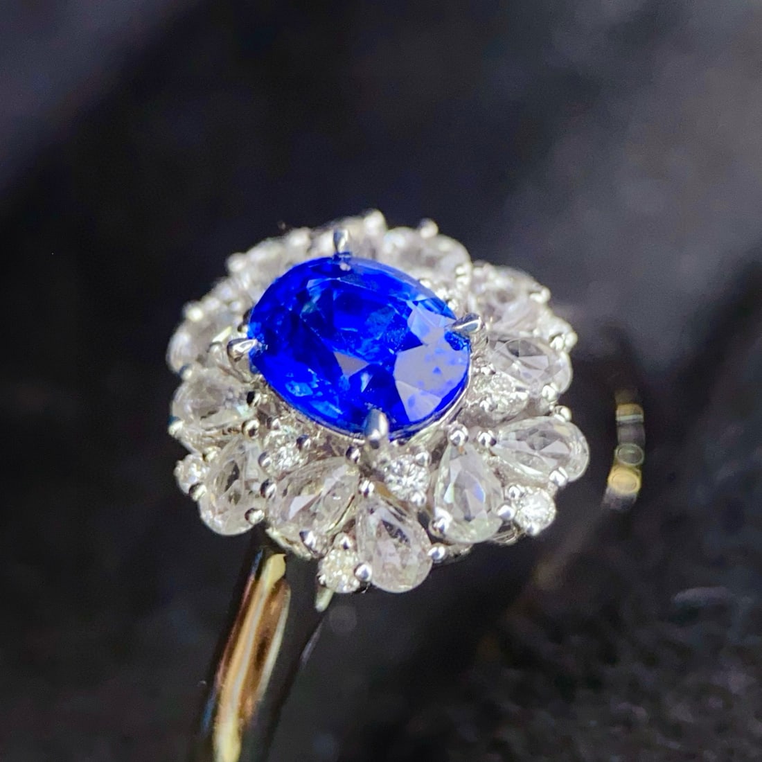 14k Gold 1 Ct Natural Sapphire & Sapphire & Diamond Ring - 3