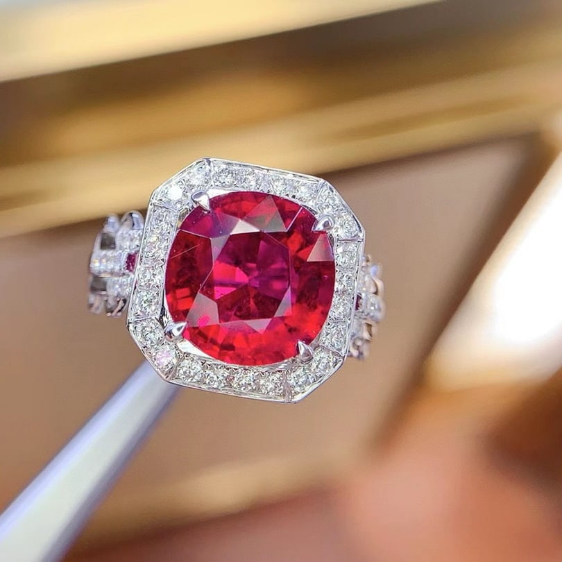 14k Gold 4.48 Ctw Natural Tourmaline & Diamond Ring: Ref:230946195 // gold content:14k gold // ring size:7. 25us // // main gemstone:tourmaline // shape:cushion // carat weight:4. 0ct // color:red // treatment:natural // // adjacent gemstone 2 :