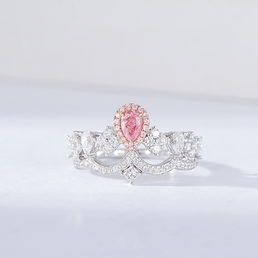 14k Gold 0.98 Ctw Natural Pink Diamond & Diamond Ring: Ref:230946196 // gold content:14k gold // ring size:7. 25us // // main gemstone:pink diamond // shape:pear // carat weight:0. 26ct // color:pink // treatment:natural // // adjacent gemstone 2 :