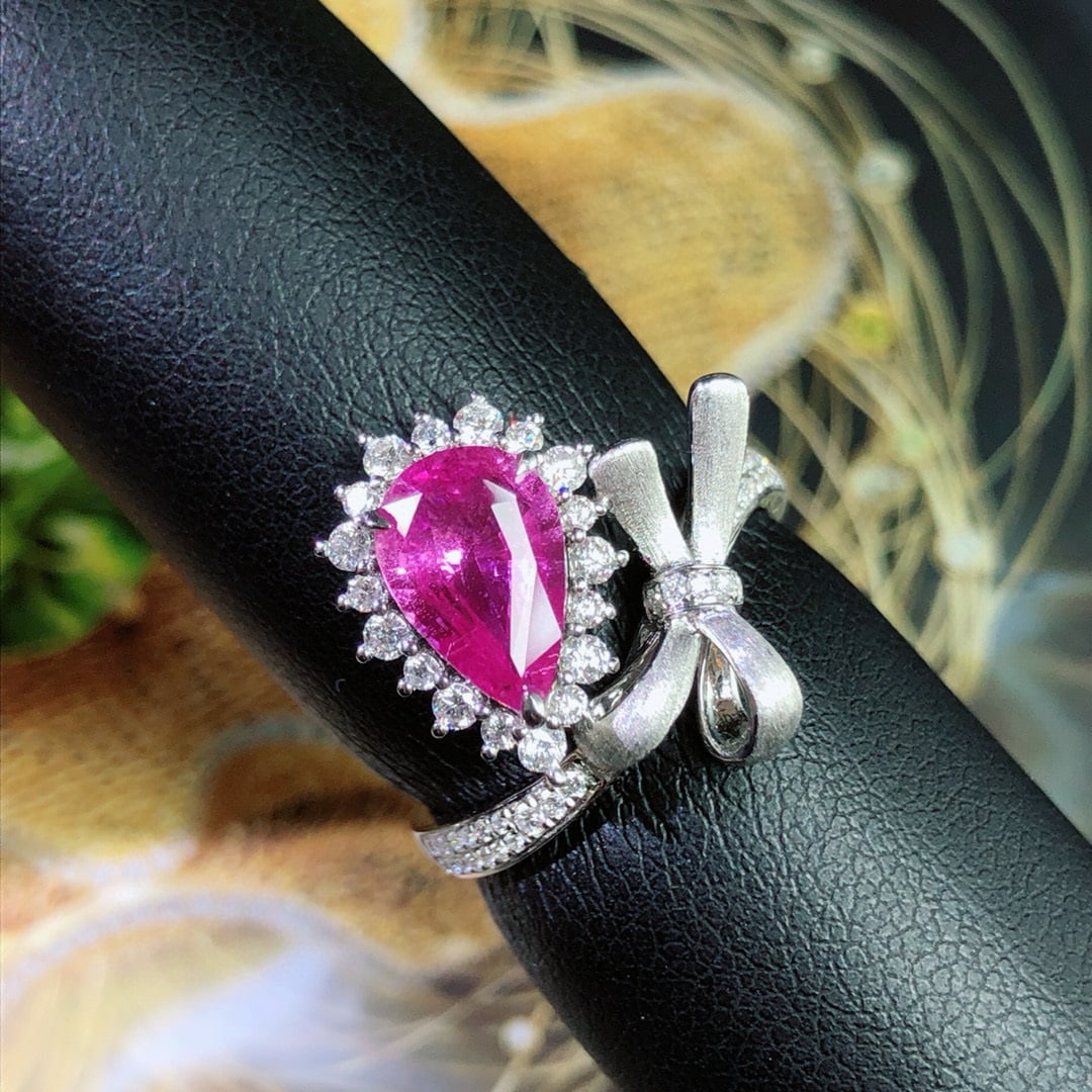 14k Gold 1.94 Ctw Natural Sapphire & Diamond Ring - 4