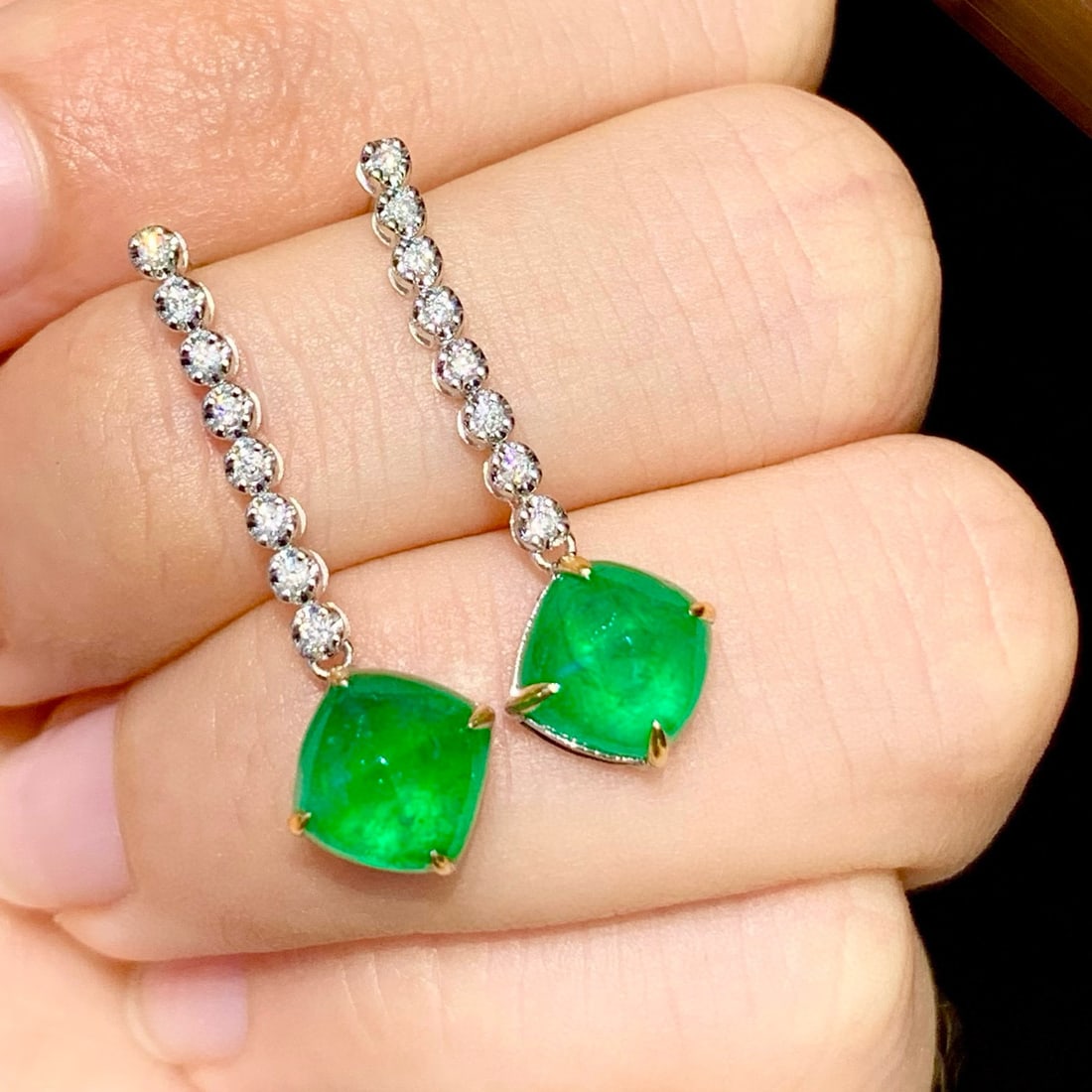 14k Gold 4.1 Ct Vivid Green Natural Emerald & Diamond Earrings - 5