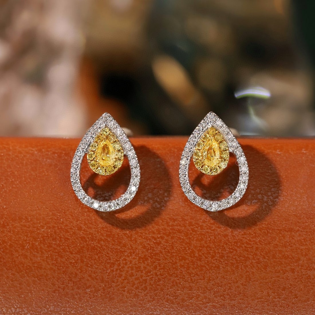 14k Gold 0.40 Ctw Natural Yellow Diamond & Diamond Earrings (1 of 8)