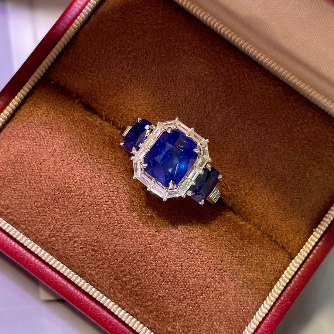 14k Gold 3.60 Ctw Natural Sapphire & Diamond Ring - 3