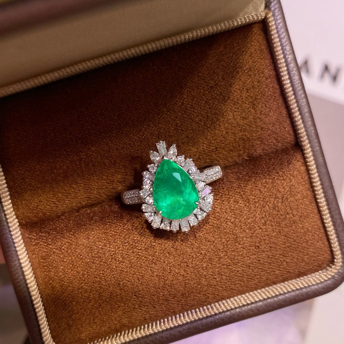 14k Gold 3.18 Ctw Natural Emerald & Diamond Ring (1 of 6)