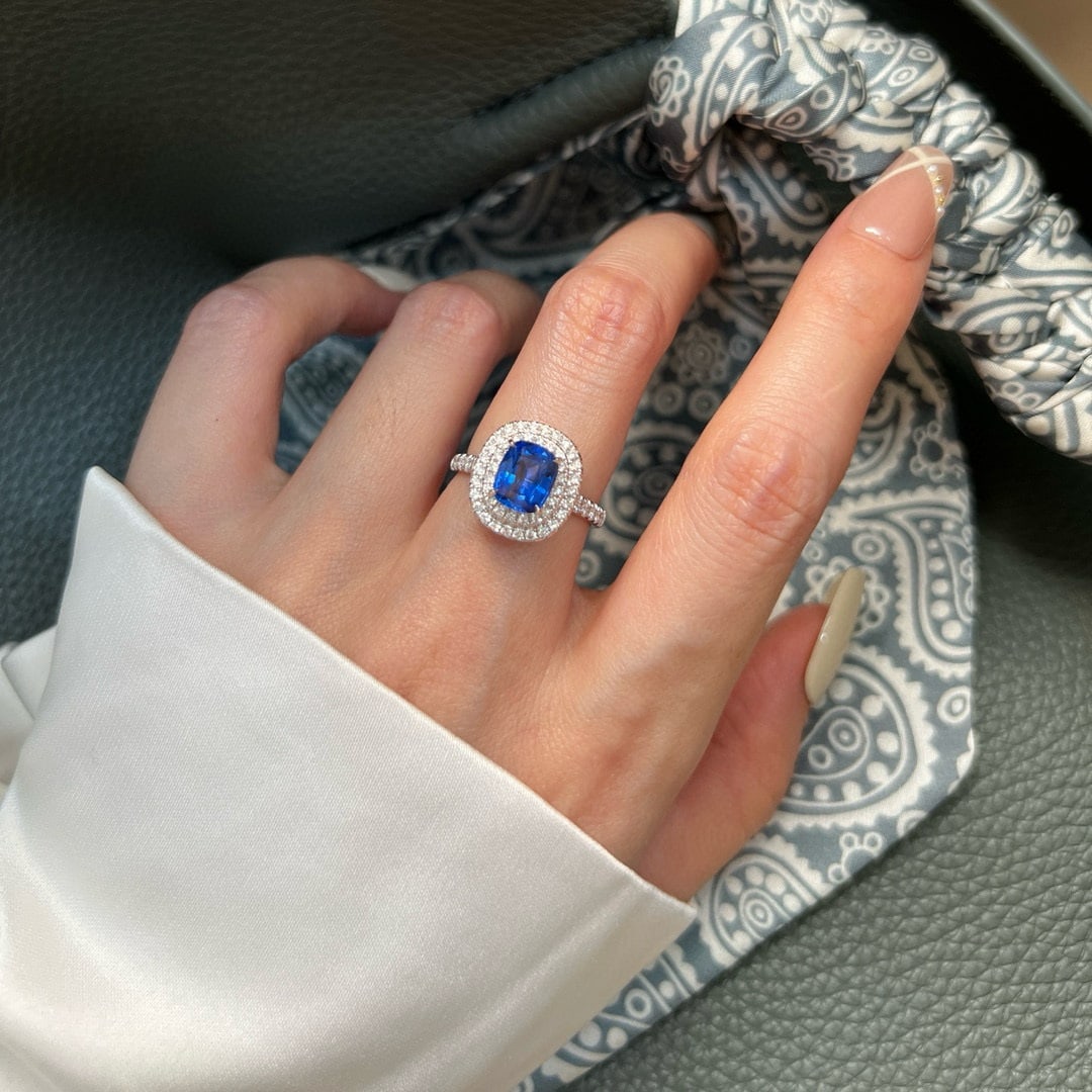 14k Gold 2.28 Ctw Natural Sapphire & Diamond Ring - 2