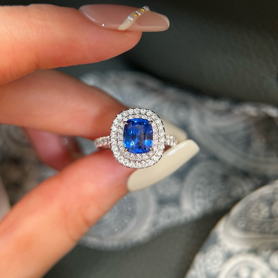 14k Gold 2.28 Ctw Natural Sapphire & Diamond Ring - 3