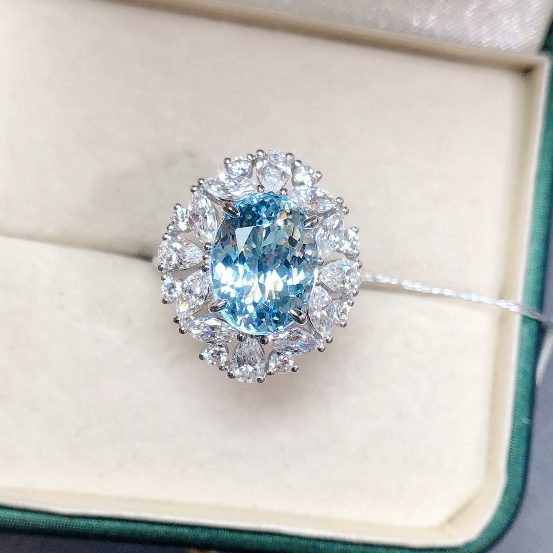 14k Gold 6.57 Ctw Natural Aquamarine & Lab Grown Diamond Ring - 4