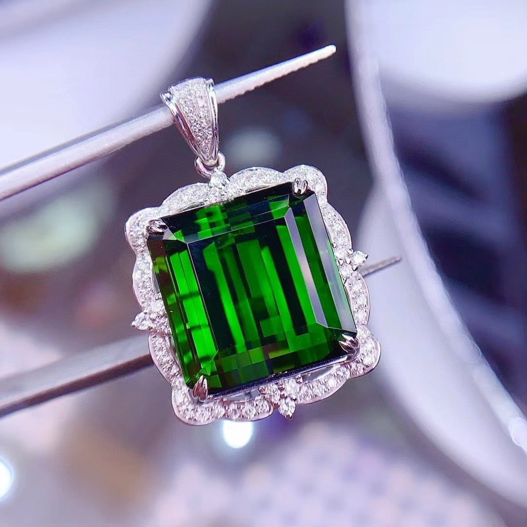 14k Gold 19.5 Ct Natural Tourmaline & Diamond Pendant( Without Chain ) - 3