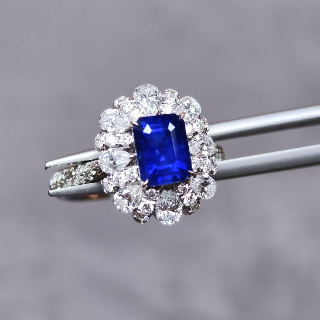 14k Gold 3.56 Ctw Natural Sapphire & Diamond Ring - 2