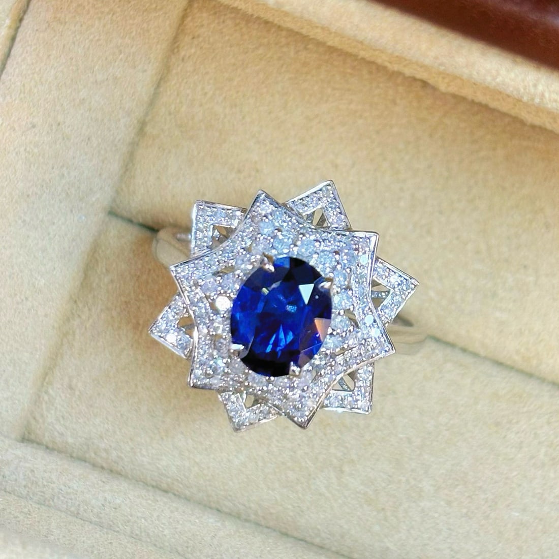 14k Gold 1.65 Ctw Natural Sapphire & Diamond Ring: Ref:230946251 // gold content:14k gold // ring size:7. 25us // // main gemstone:sapphire // shape:oval // carat weight:1. 2ct // color:royal blue // treatment:natural // // adjacent gemstone 2 :