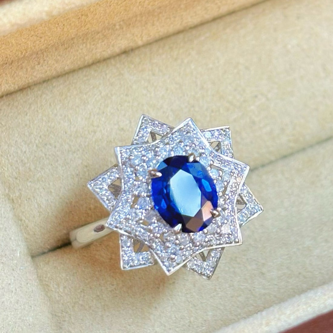 14k Gold 1.65 Ctw Natural Sapphire & Diamond Ring - 4