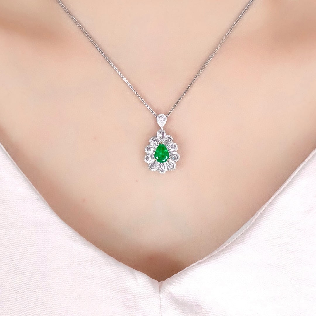 14k Gold 1.59 Ctw Vivid Green Natural Emerald & Diamond Ring/pendant( Without Chain ) - 4