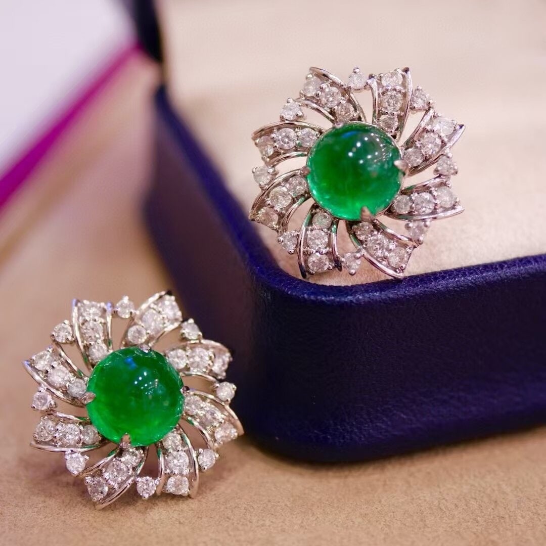 14k Gold 6.19 Ct Natural Emerald & Diamond Earrings - 6