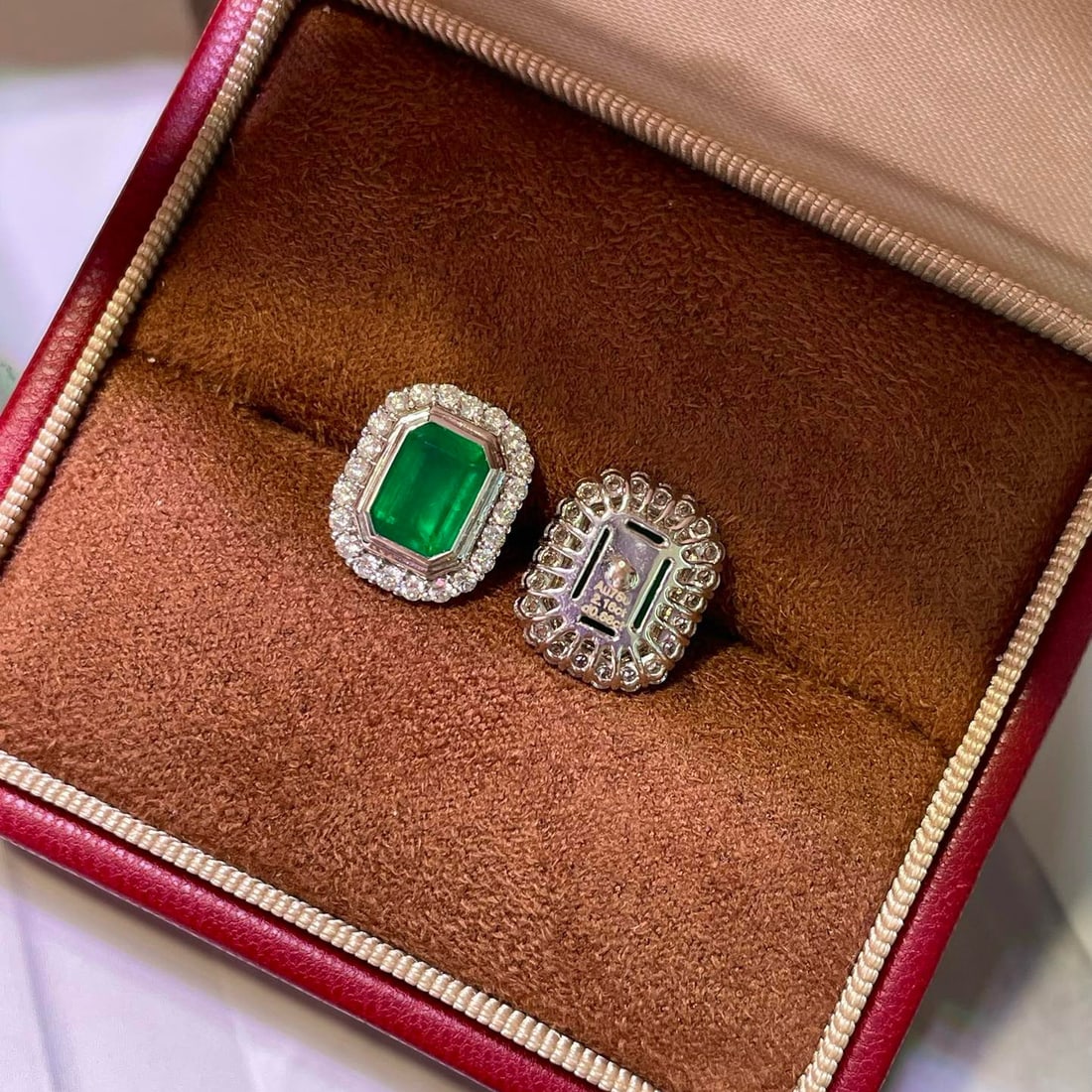 14k Gold 2.82 Ctw Vivid Green Natural Emerald & Diamond Earrings - 4