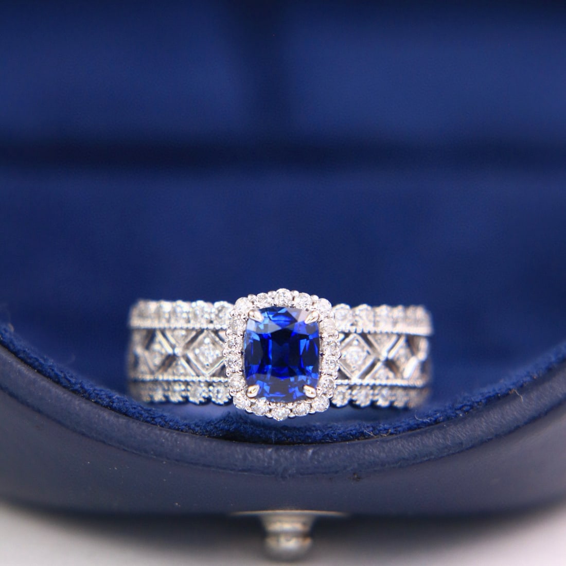 14k Gold 1.49 Ctw Natural Sapphire & Diamond Ring (1 of 6)