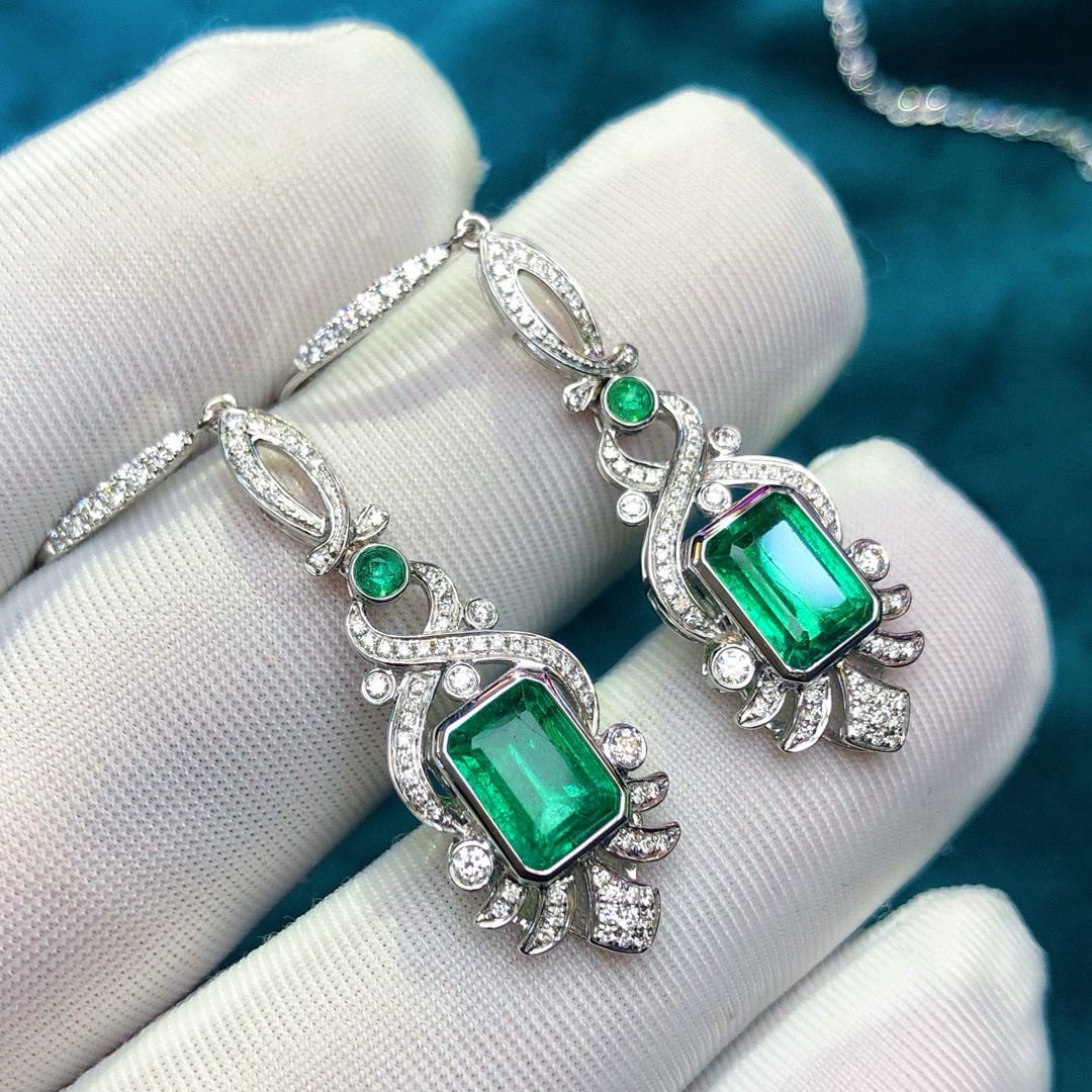 14k Gold 3.39 Ctw Vivid Green Natural Emerald & Diamond Earrings - 5