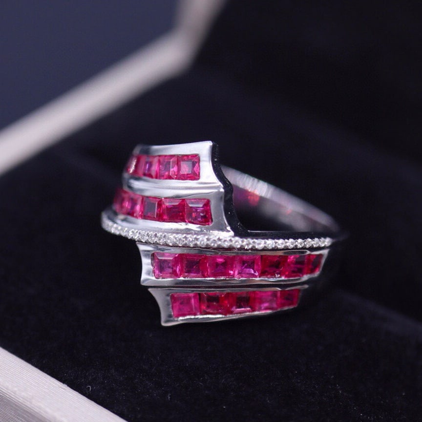 14k Gold 1.6 Ct Natural Ruby & Diamond Ring - 3