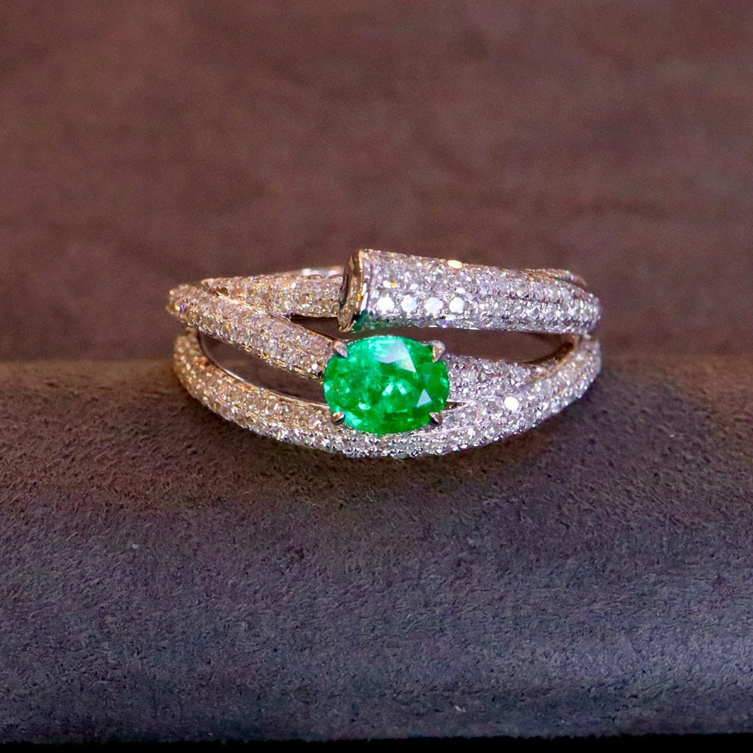 14k Gold 1.16 Ctw Vivid Green Natural Emerald & Diamond Ring (1 of 6)