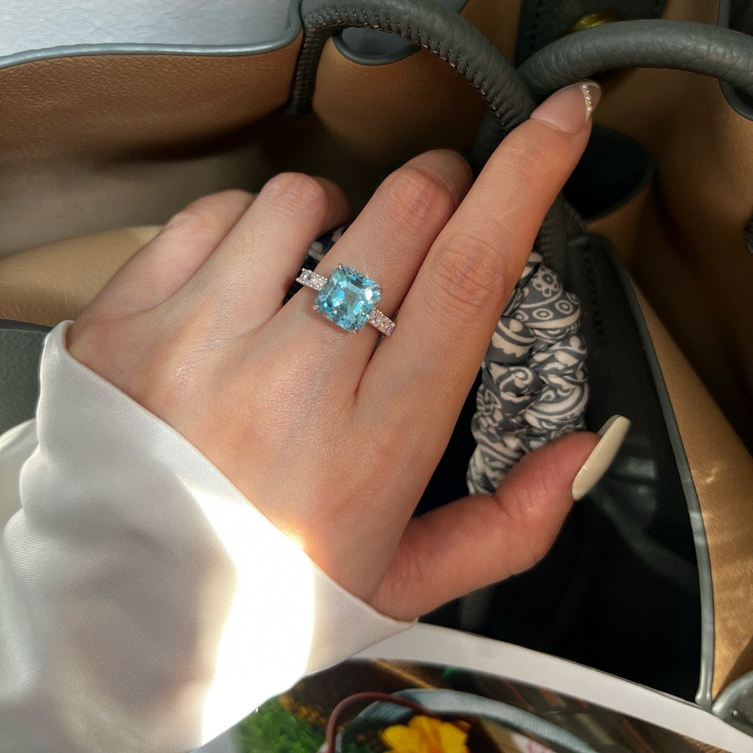 14k Gold 5.28 Ctw Natural Aquamarine & Lab Grown Diamond Ring - 2