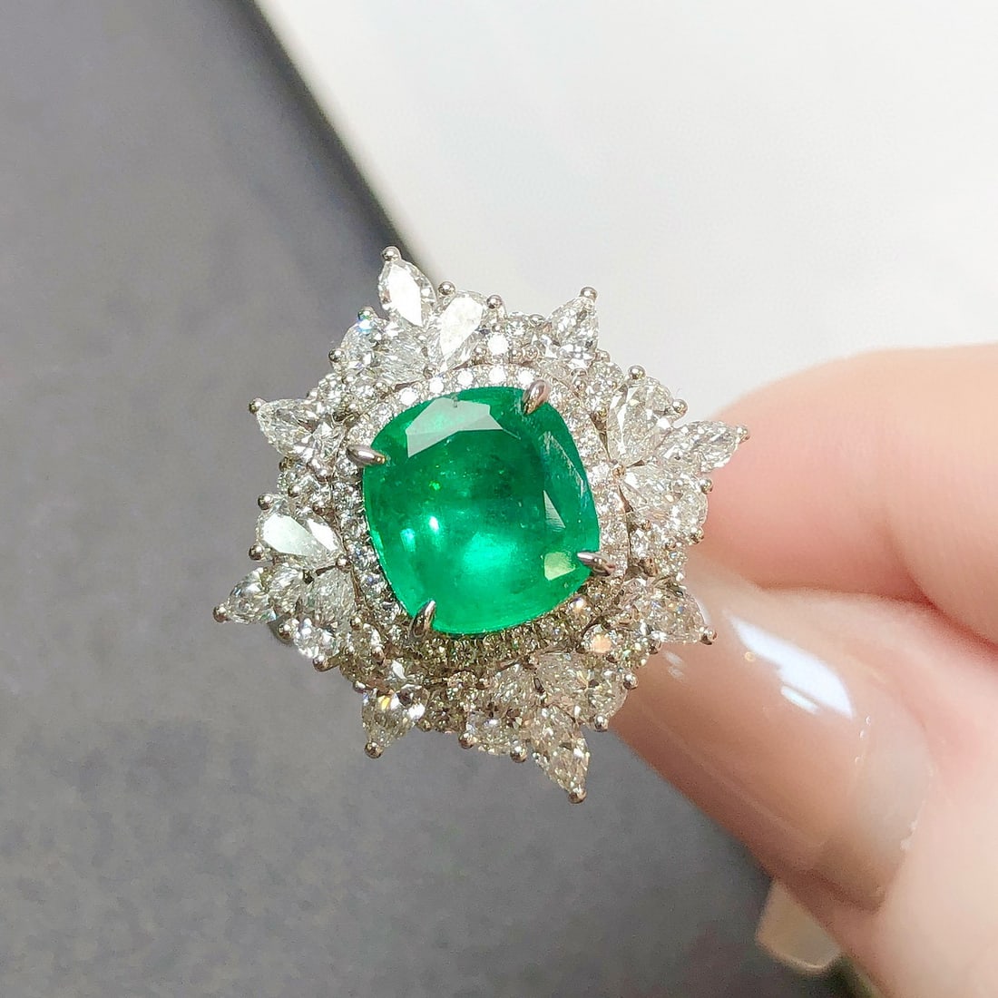 14k Gold 4.15 Ctw Natural Emerald & Lab Grown Diamond Ring/pendant( Without Chain ) - 4