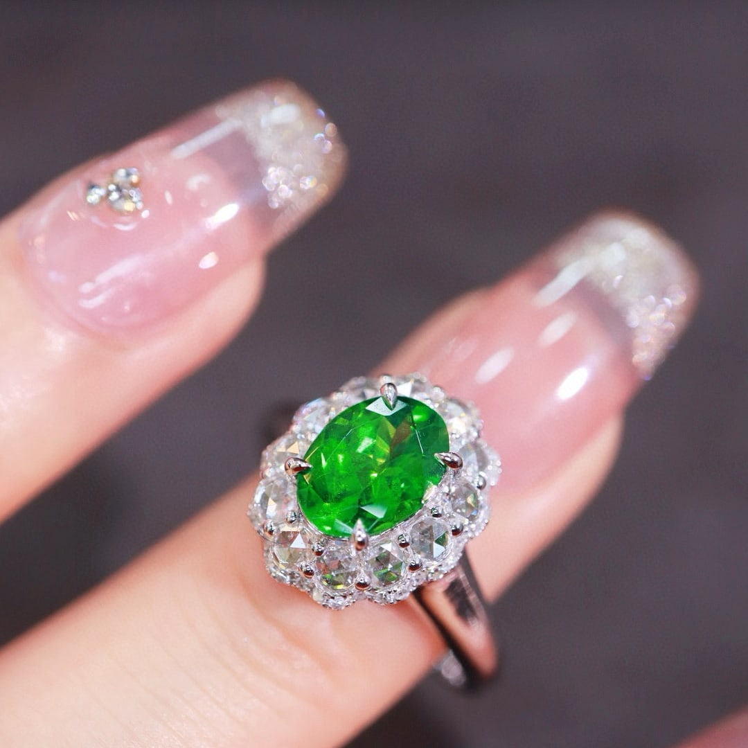 14k Gold 1.73 Ctw Natural Tsavorite & Diamond Ring - 3