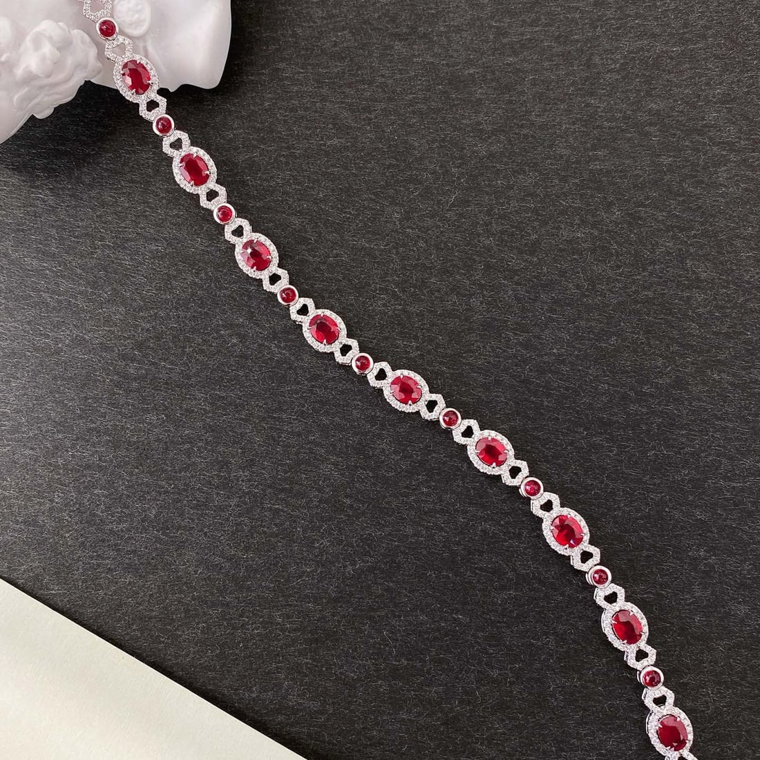 14k Gold 6.1 Ctw Vivid Red Natural Ruby & Diamond Bracelet - 5