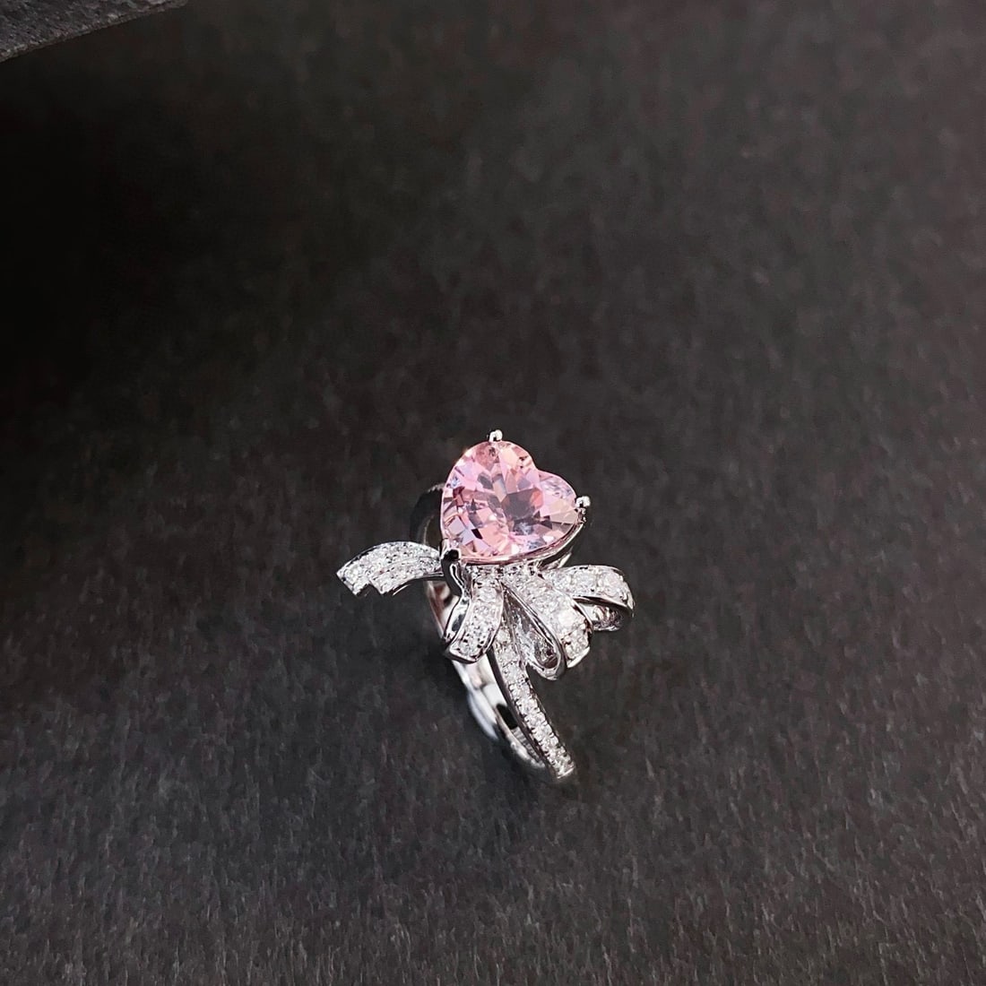 14k Gold 1.88 Ctw Natural Morganite & Diamond Ring - 4