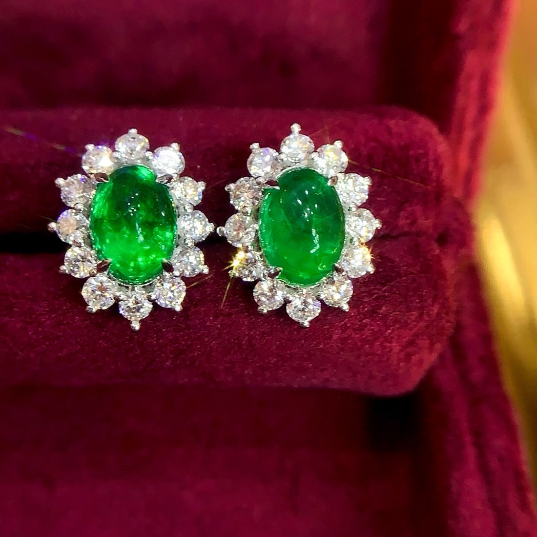 14k Gold 2.52 Ctw Vivid Green Natural Emerald & Diamond Earrings - 5