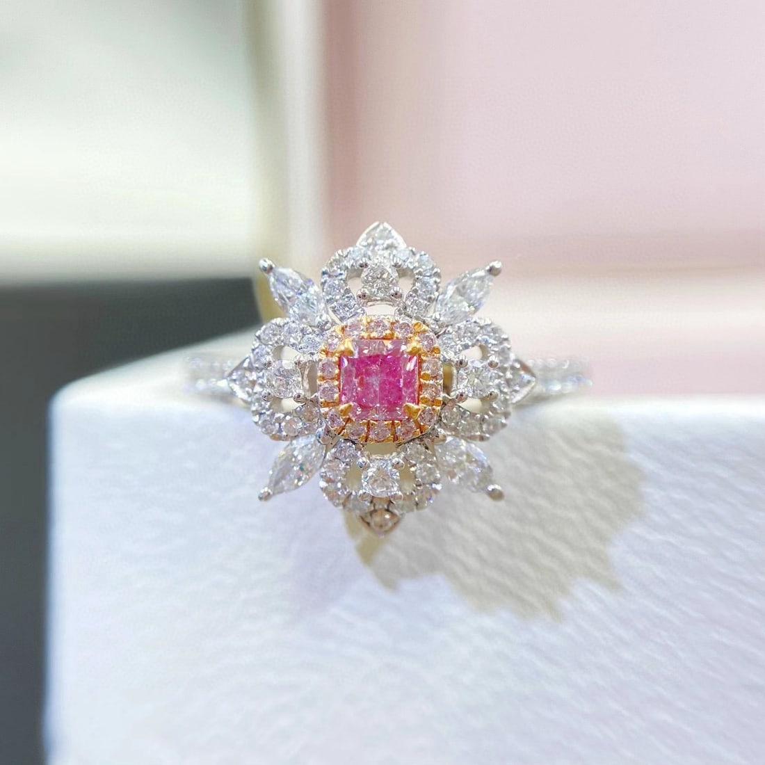 14k Gold 0.62 Ctw Natural Pink Diamond & Diamond Ring: Ref:230946360 // gold content:14k gold // ring size:7. 25us // // main gemstone:pink diamond // shape:cushion // carat weight:0. 16ct // color:pink // treatment:natural // // adjacent gemstone 2 :