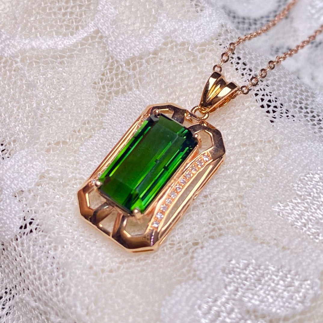 14k Gold 3.75 Ct Natural Tourmaline & Diamond Pendant( Without Chain ) - 5