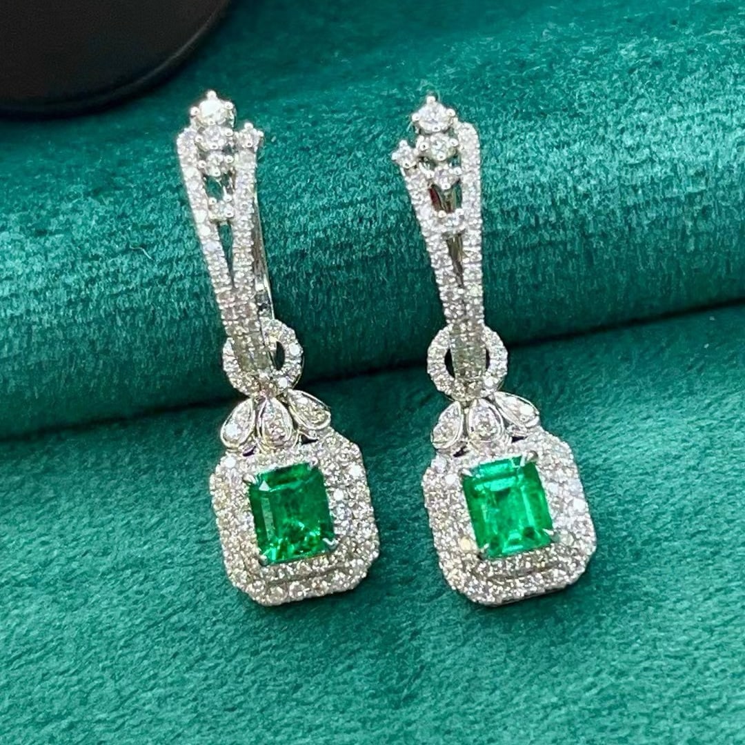 14k Gold 1.69 Ctw Vivid Green Natural Emerald & Diamond Earrings - 3
