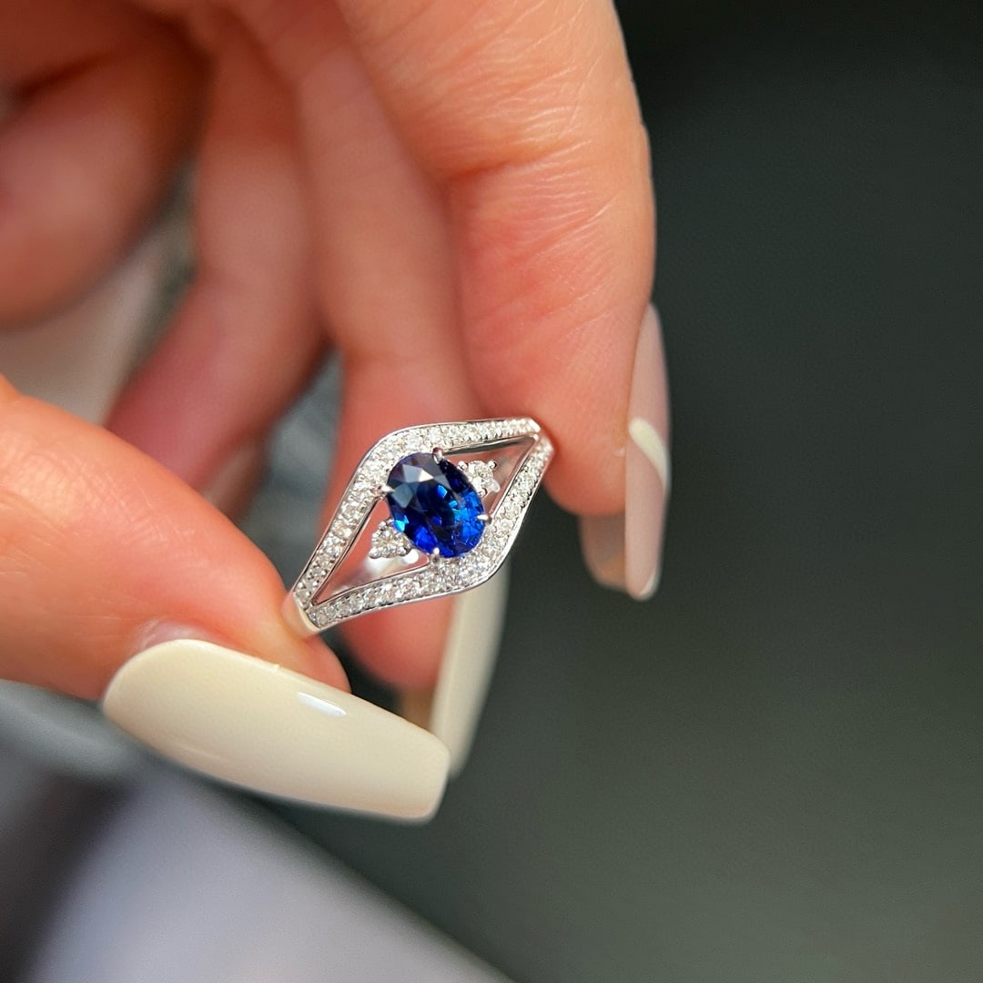 14k Gold 1.10 Ctw Natural Sapphire & Diamond Ring - 2