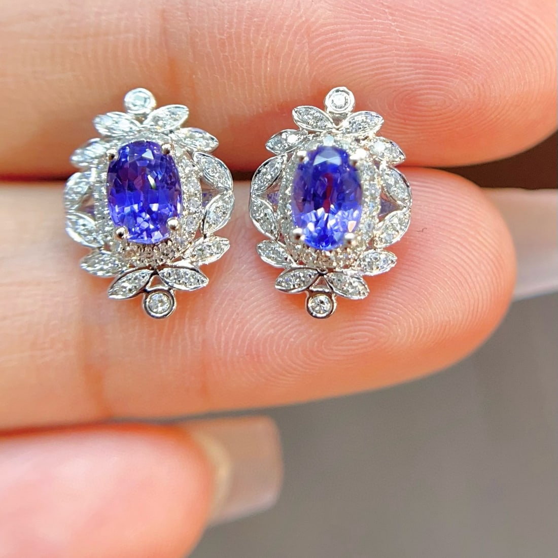 14k Gold 1.63 Ctw Natural Sapphire & Diamond Earrings - 5