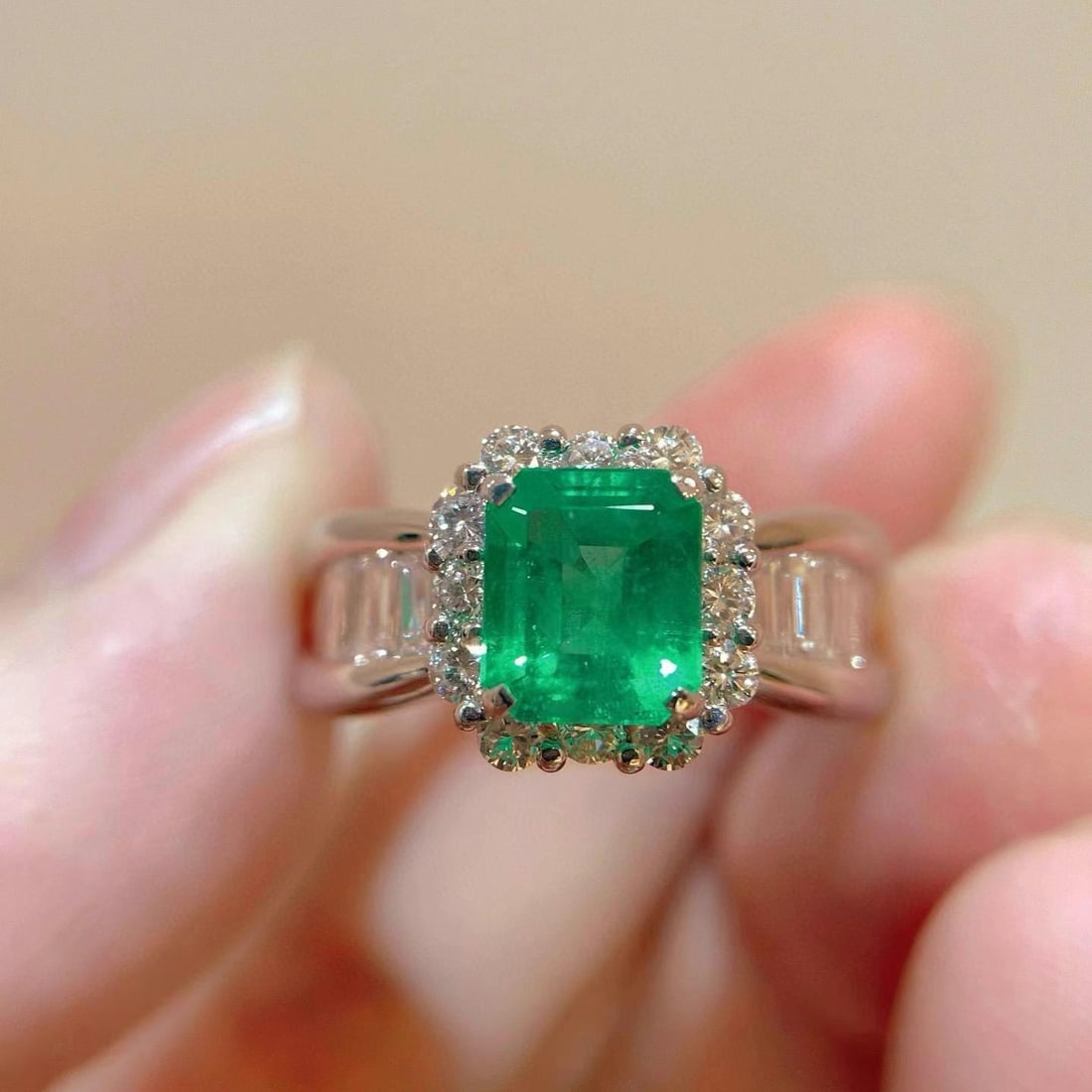 14k Gold 2.23 Ctw Natural Emerald & Diamond Ring (1 of 7)