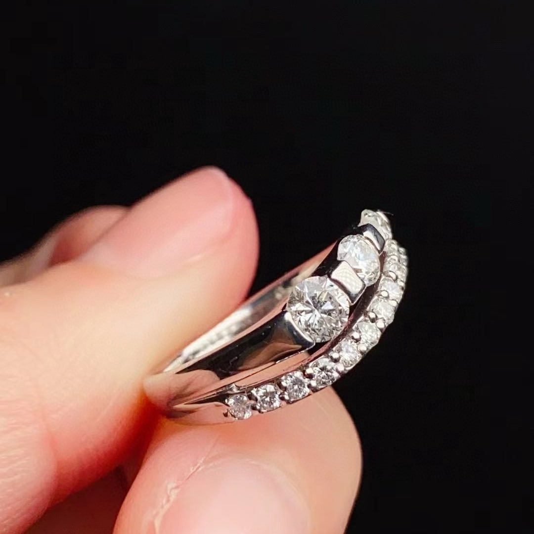 14k Gold 0.8 Ct Natural H Diamond Ring - 4