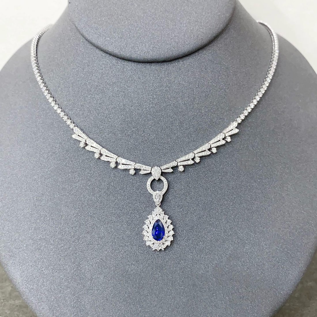 14k Gold 2.03 Ctw Natural Sapphire & Diamond Pendant( Without Chain ) - 6