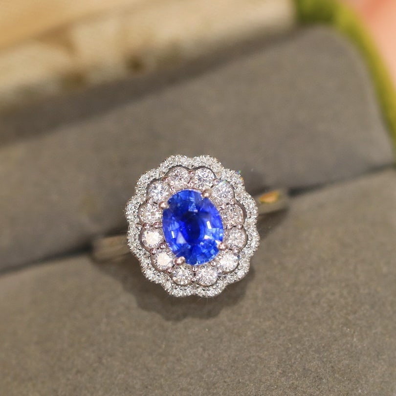 14k Gold 2.16 Ctw Natural Sapphire & Diamond Ring - 2