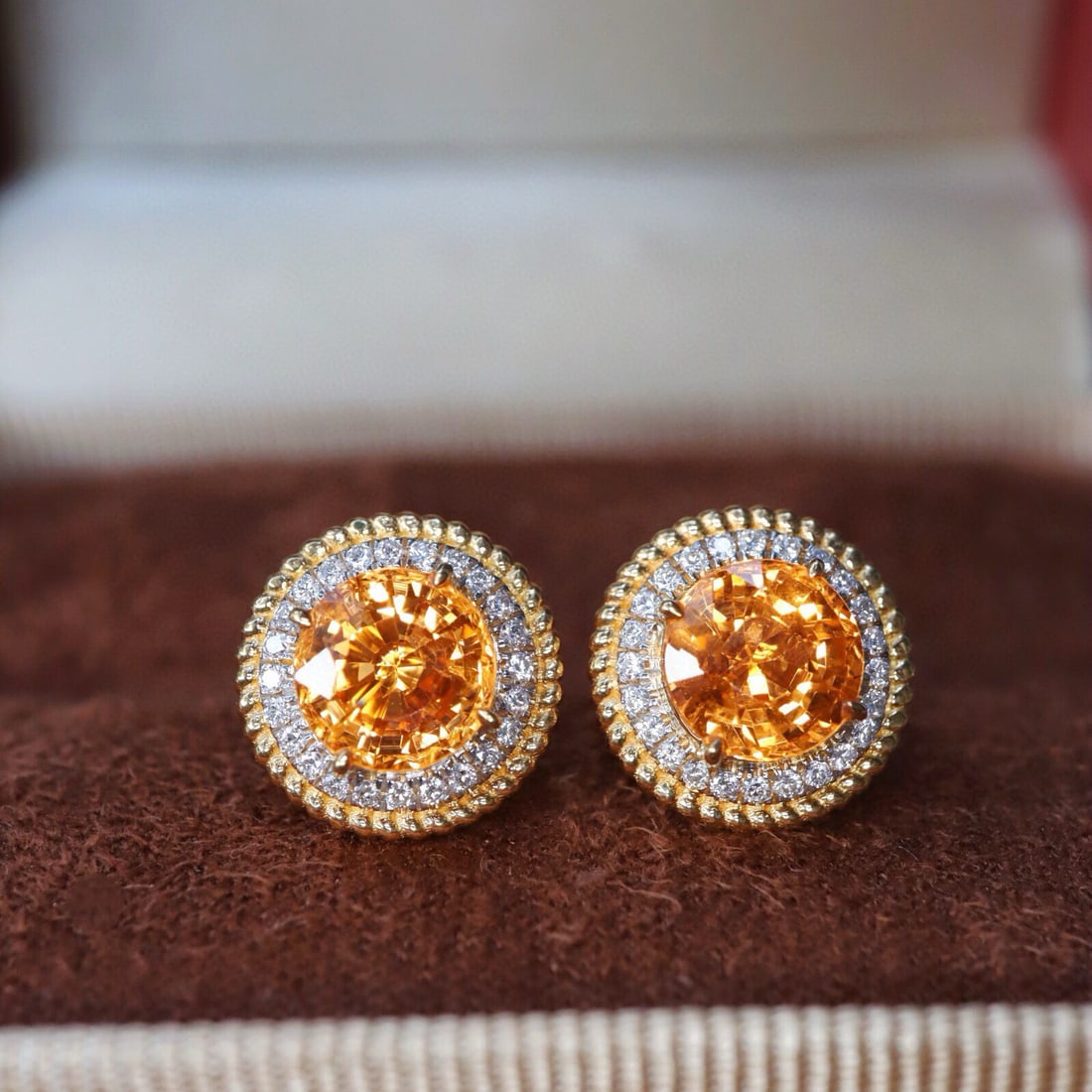 14k Gold 3.42 Ctw Natural Spessartine & Diamond Earrings: Ref:230946435 // gold content:14k gold // main gemstone:spessartine // shape:round // carat weight:3. 20ct // color:orange // treatment:natural // cut grade:g // // adjacent gemstone 2 : diamond //