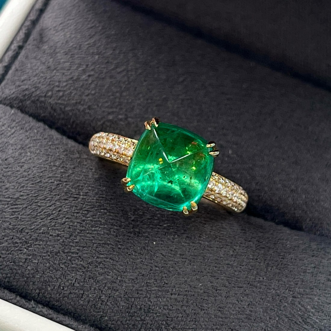 14k Gold 4.10 Ctw Natural Emerald & Diamond Ring - 2
