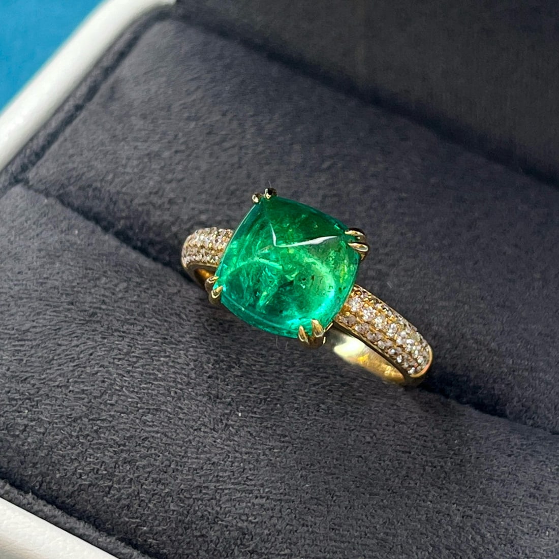 14k Gold 4.10 Ctw Natural Emerald & Diamond Ring - 4