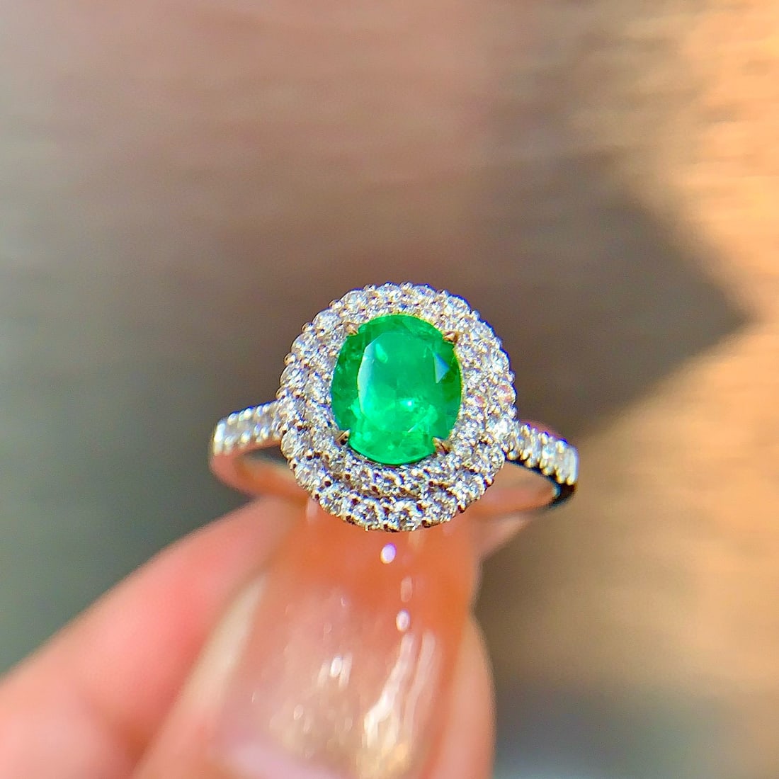 14k Gold 1.73 Ctw Natural Emerald & Diamond Ring - 4